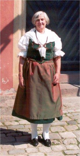 jeschken_tracht.jpg (31517 Byte)